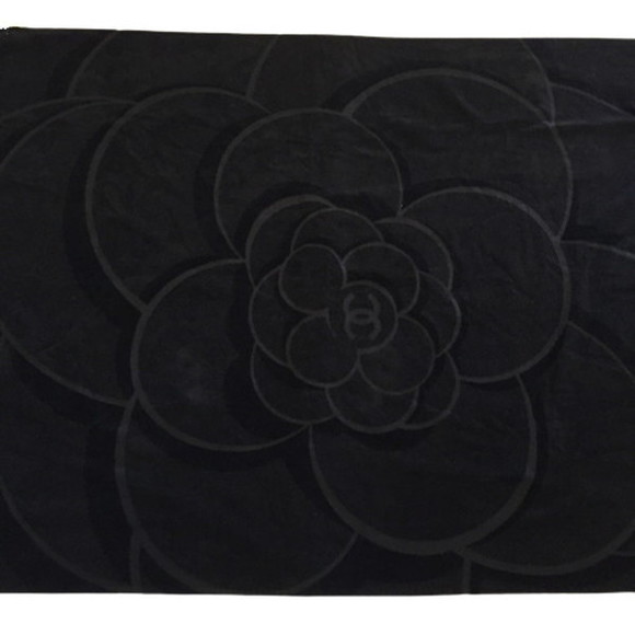 Chanel Camellia Blanket Large Towel Black - Picture 2 of 5